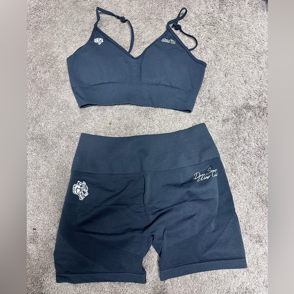Grayish Blue Darc Sports Sports Set